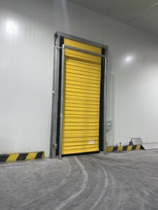 ửa cuốn tốc độ cao Goldvest Pacific cho kho lạnh