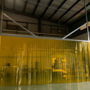 Màn nhựa PVC Extruflex là loại rèm nhựa linh hoạt được làm từ nhựa Polyvinyl Chloride cao cấp