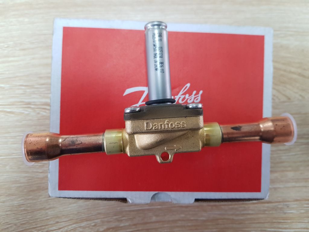 Van điện từ Danfoss là thiết bị đóng mở lưu chất tự động, hoạt động bằng điện từ trường
